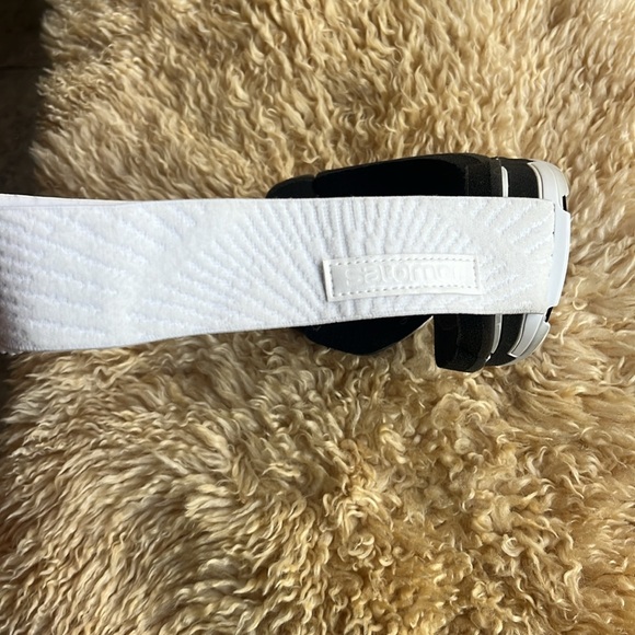 Goggles - Picture 9 of 11